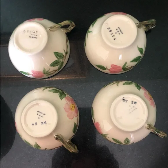 Vintage Franciscan Desert Rose Fine China 4 Cups & Saucers Pink Roses - Picture 6 of 6